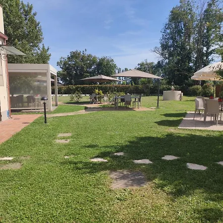 Il Casale Di David Oda ve Kahvaltı Pontedera